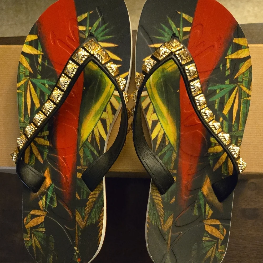 AUTHENTIC Christian Louboutin Black and Red Sandals with Gold Details - Picture 3 of 7